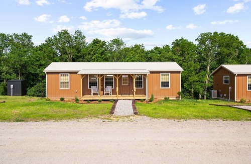 Williamstown Cabin | Seven Neighboring Cabins at Eden Reserve