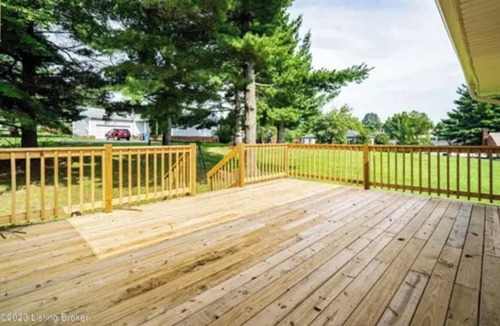 Shelbyville House | Shelbyville, KY - Bourbon Trail, Horse Country and more. A modern, spacious gem.
