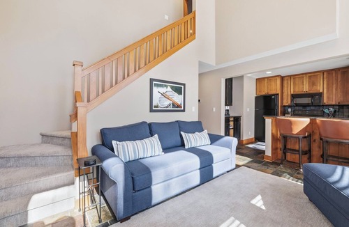 Boyne Falls Condo | Ski In/Out| Combined Upper and Lower Unit 780/781 | 5 Bedroom | Gas Fireplace