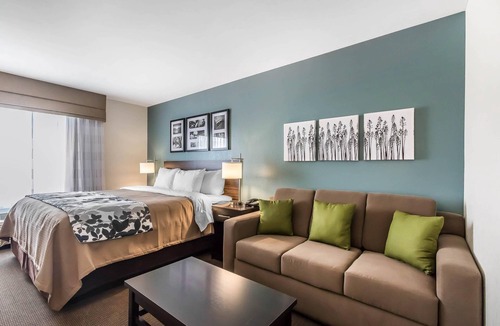 O'Fallon Hotel | Sleep Inn & Suites O'Fallon MO - Technology Drive