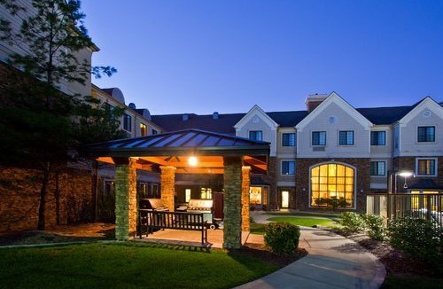 Auburn Hills Hotel | Sonesta ES Suites Detroit Auburn Hills