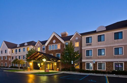 Auburn Hills Hotel | Sonesta ES Suites Detroit Auburn Hills