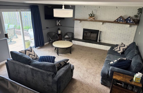 Fenton House | Spacious 4-bedroom house in serene Fenton