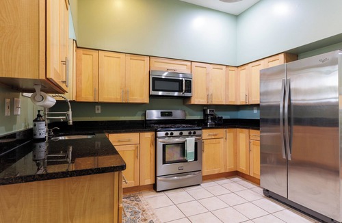 Near Southside House | Spacious 4-bedroom townhome in St. Louis