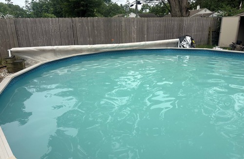 Bedford House | Spacious 5-bedroom house in wonderful Toledo with AC, heating and pool