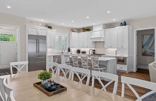 Bay Harbor House | Spacious 7-bedroom retreat in beautiful Bay Harbor, perfect for large groups!