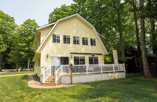 Kalkaska House | Spacious Lakefront Retreat Near Traverse City - Sleeps 18 - Private Launch.
