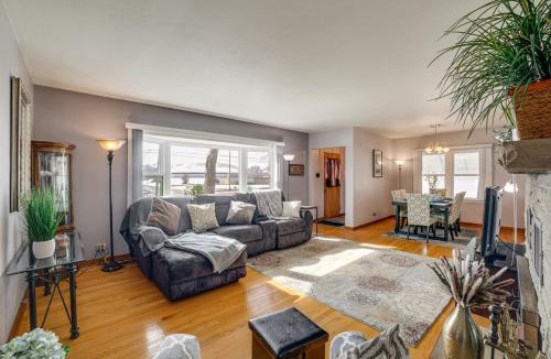 Lansing House | Spacious & Peaceful Suburban Home in Lansing!