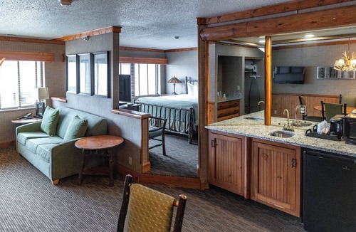 Dundee Hotel | Splash Universe Resort