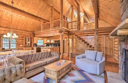 Lake City House | Splendid Family Cabin w/Hot Tub & Grill!