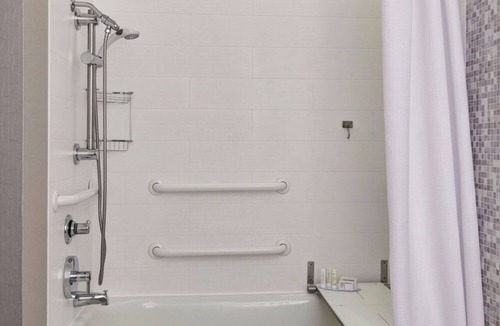 Romulus Hotel | SpringHill Suites by Marriott Detroit Metro Airport Romulus