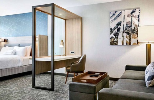 Springfield Hotel | SpringHill Suites by Marriott Springfield Southwest