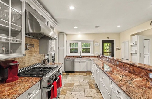 Whitmore Lake House | Stay, Swim and Fish in Whitmore Lake