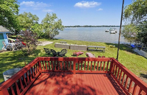 Whitmore Lake House | Stay, Swim and Fish in Whitmore Lake