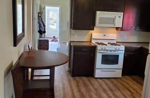 South Haven Cottage | Steps from 1st St Beach, Large Yard, Firepit