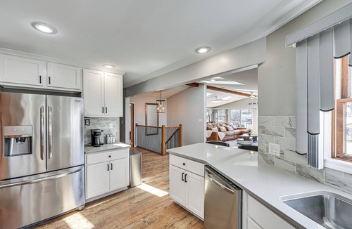 Cedar Lake House | Steps to Cedar Lake! Group Getaway w/Game Room