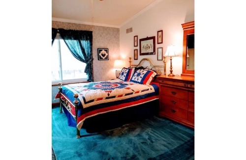 Mishawaka Apartment | Studio apartment for 1 or 2