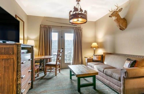 Big Cedars Apartment | Studio Suite, Sleeps 4, at Big Cedar Wilderness Club in Branson, MO!