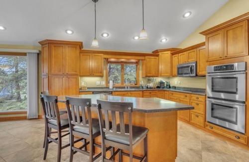 Plymouth House | Stunning private home hidden in the woods. Can sleep 11 guests
