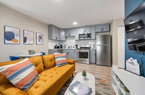 Lisle Condo | Stylish 1BR | A+ Location, Parking, Laundry