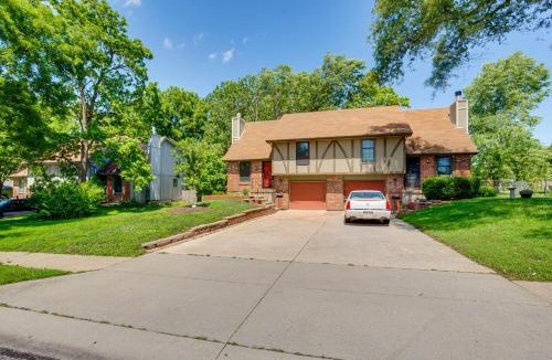 Overland Park House | Summer Vacations and Traveling Sports Families