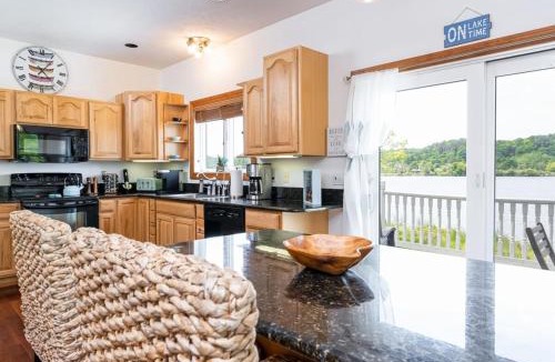 Frankfort House | Sunset Bay - Lakefront, Large, and Gorgeous!