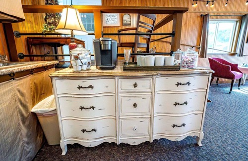 Cannon Falls House | Superb 2-bedroom house in Cannon Falls perfect for relaxing getaway