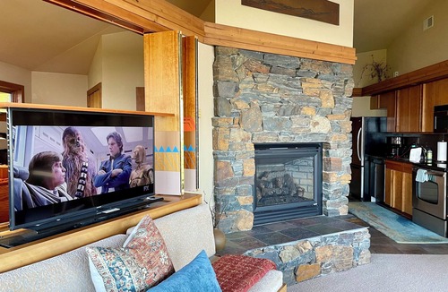 Grand Marais Apartment | Terrace Point on Lake Superior