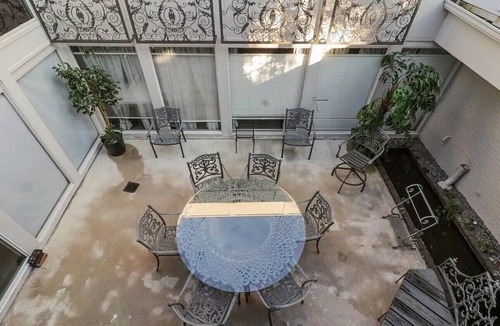 Lake Terrace & Oaks House | The Best of New Orleans: Lakefront Area Luxury Meets City Access!