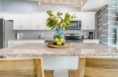 Anchorville House | The Cottages at Northpointe - 1,2,3