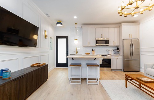 Northeast South Bend Condo | The Darby Condo<>Cozy 1Br Condo <1mi to ND campus