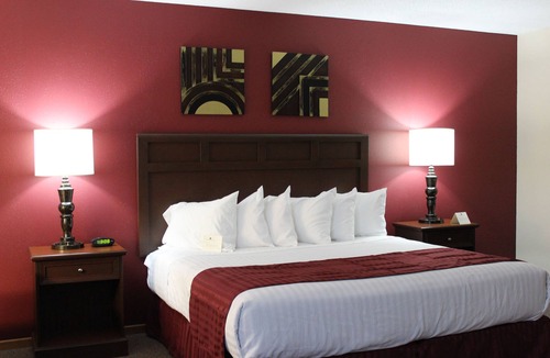 Fremont Hotel | The Harrington Inn