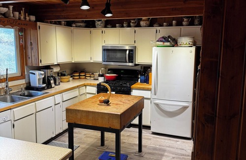 Harbor Springs House | The Hay Loft - 3-bedroom home in charming Harbor Springs
