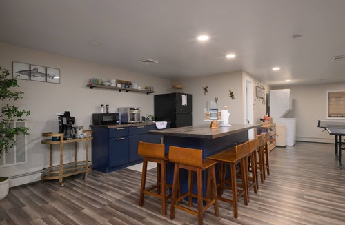 Shelbyville Apartment | The Lake Loft: Minutes from Lake Shelbyville & Above Game On