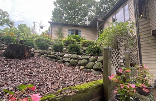 Cascade Cottage | The Lighthouse at Lake Ellen