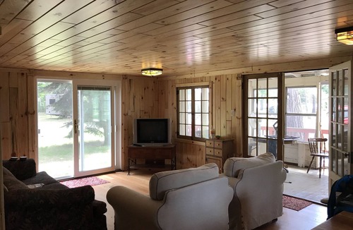 Lewiston House | The Nest - - 200 ft to East Twin Lake + Walk to Town