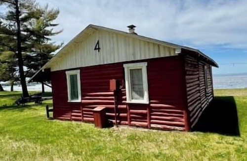 Prudenville Cabin | The Nest - Cabin #4 - Lakefront Log Cabin