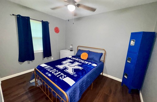 Stanton House | The Swish & Stay I Cozy 2BR I 15m to RRG I Wi-Fi