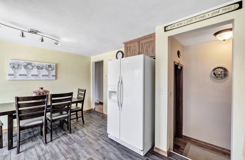 Green Bay House | THE TUNDRA HOUSE IS OPEN! ND vs, WISCONSIN & PACKER SEASON! 1 BLOCK FROM LAMBEAU