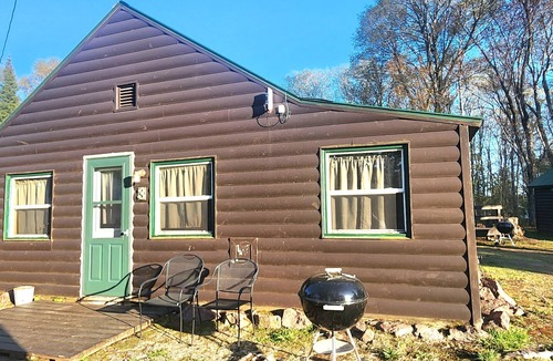 Lac La Belle Cabin | Timeless Nostalgic Resort Cabin Steps from the water and campfire nights!