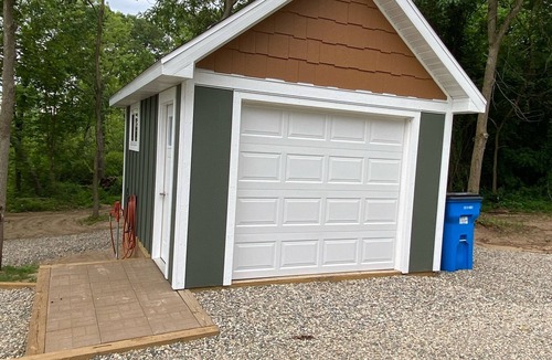 Horton House | Tiny House on the Lake