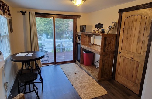 Marquette Cabin | Trickling Waters Retreat