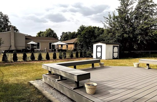 Troy House | Troy Retreat: Cozy with Modern Amenities
