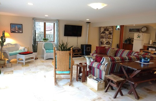 Osceola House | Two free ND home football tickets with your Waterfront Luxury Accommodations; same game day as yo.