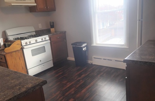 Springfield Apartment | Unique Route 66 themed, family-friendly! Located 5 minutes from Scheels park.