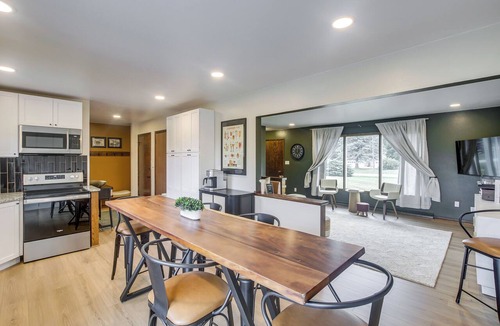 Plymouth Cottage | Updated Plymouth Home ~ 5 Mi to Road America!