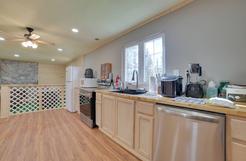 Rudyard Cabin | Upper Peninsula Barndominium on 18 Acres w/Emus