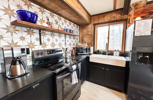 Upson Apartment | Välkomenn Hus Upper *Pet Friendly*