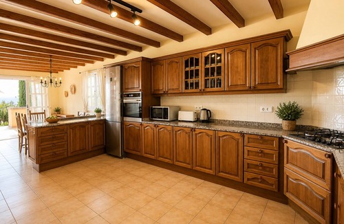 Sa Cabaneta Villa | Villa, only 15 min from Palma, 12 pax, large pool, WIFI FREE, AACC, Sat TV