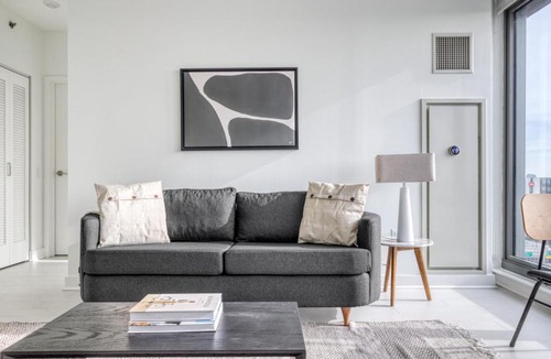 West Loop Apartment | W Loop 1BR w Pool Coworking Gym 1 block to L CHI-522